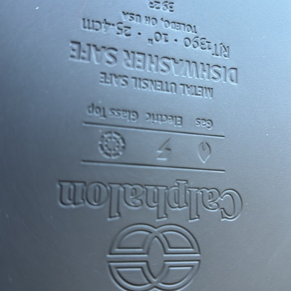 Nonstick pan calphalon 10 inches - Picture 3 of 4